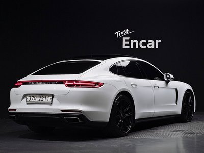2018 Porsche PANAMERA 照片 4