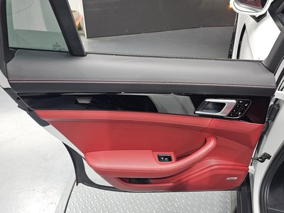 صورة مصغرة 15 لـ 2018 Porsche PANAMERA