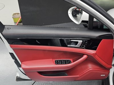 صورة مصغرة 14 لـ 2018 Porsche PANAMERA