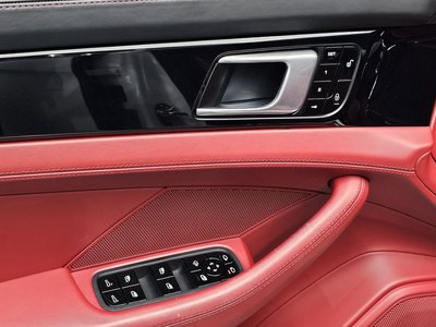 صورة مصغرة 28 لـ 2018 Porsche PANAMERA