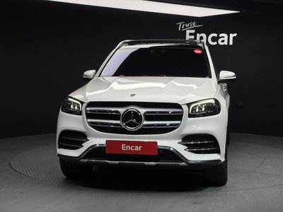 MERCEDES-BENZ GLS - 2