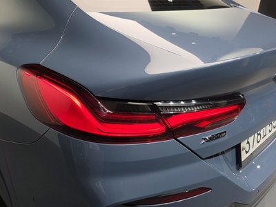 BMW 8 SERIES - 10
