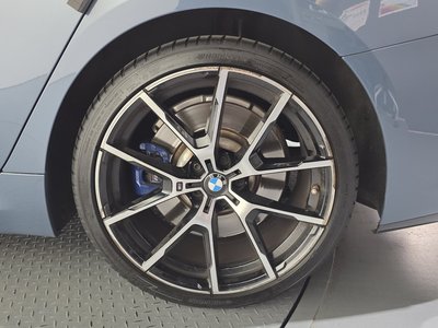 BMW 8 SERIES - 8