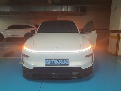 صورة 1 لـ 2025 Tesla MODEL Y