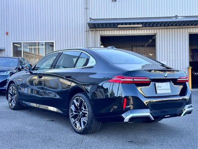 BMW 5 SERIES - 9