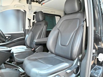 2021 Mercedes-BENZ V-CLASS thumbnail 17