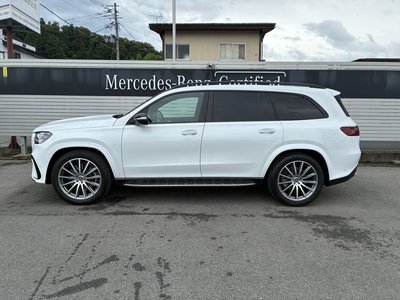 2026 Mercedes-BENZ GLS — фото 3