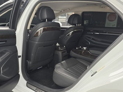صورة مصغرة 11 لـ 2021 Genesis G90