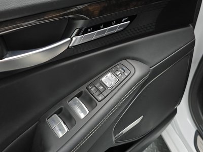صورة مصغرة 15 لـ 2021 Genesis G90