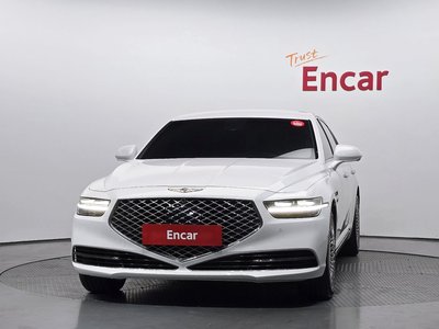 2021 Genesis G90 照片 2