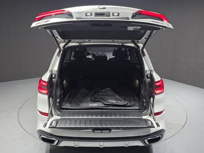 2021 BMW X5 — миниатюра 23