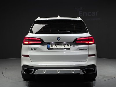 صورة 3 لـ 2021 BMW X5