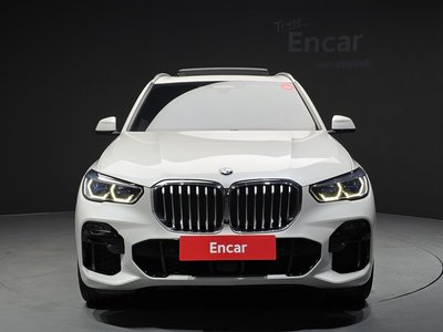 صورة 2 لـ 2021 BMW X5