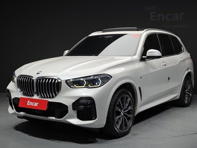 صورة 1 لـ 2021 BMW X5