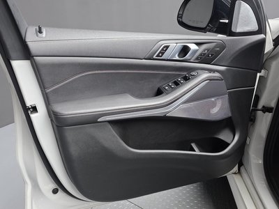 2021 BMW X5 — миниатюра 14