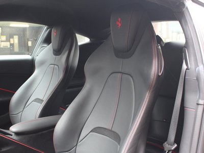 2021 FERRARI ROMA 缩略图 21