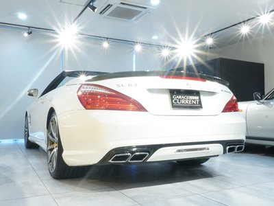 MERCEDES-BENZ SL AMG - 4