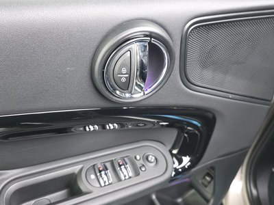 2024 MINI COOPER COUNTRYMAN — миниатюра 30