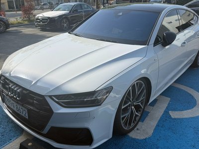 AUDI A7 - 1