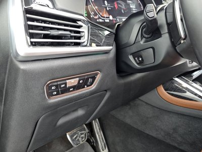 2022 BMW X7 thumbnail 27