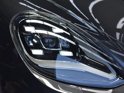 PORSCHE PANAMERA - 9