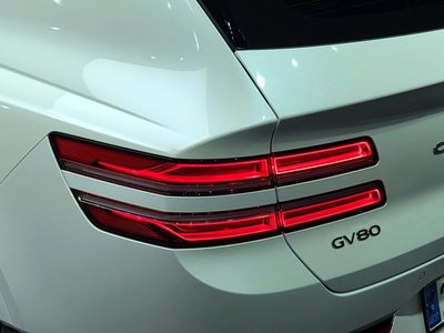 GENESIS GV80 - 10
