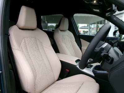صورة مصغرة 38 لـ 2025 BMW X3