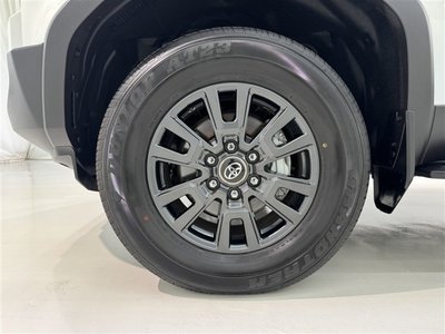 2025 Toyota LAND CRUISER 250 — миниатюра 38