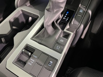 2025 Toyota LAND CRUISER 250 — миниатюра 22