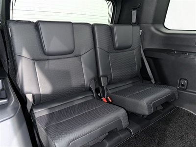 2025 Toyota LAND CRUISER 250 — миниатюра 33