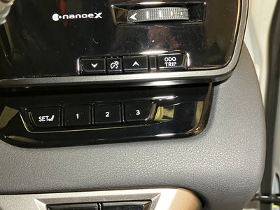 2024 Lexus RX thumbnail 23