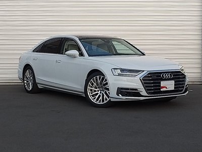 AUDI A8 - 5