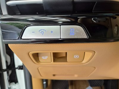 2024 Genesis G80 (RG3) 缩略图 17
