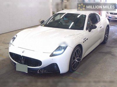 MASERATI GRANTURISMO - 4