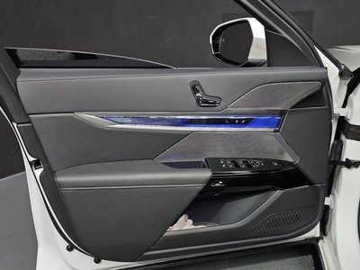 صورة مصغرة 14 لـ 2025 BMW 7 SERIES
