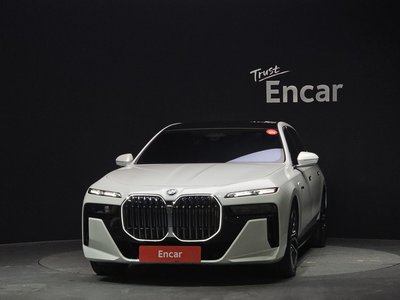 BMW 7 SERIES - 2