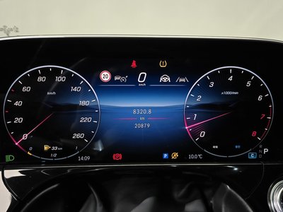 MERCEDES-BENZ E-CLASS - 8