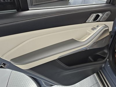 2023 BMW X7 缩略图 15
