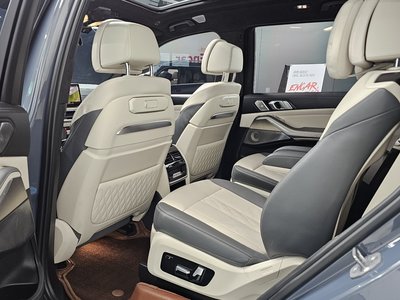 2023 BMW X7 缩略图 18