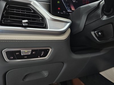 2023 BMW X7 缩略图 24