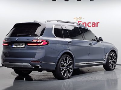 2023 BMW X7 照片 4