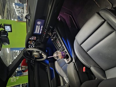 PORSCHE 911 - 9