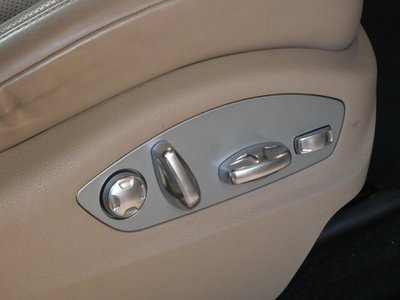 PORSCHE MACAN - 9
