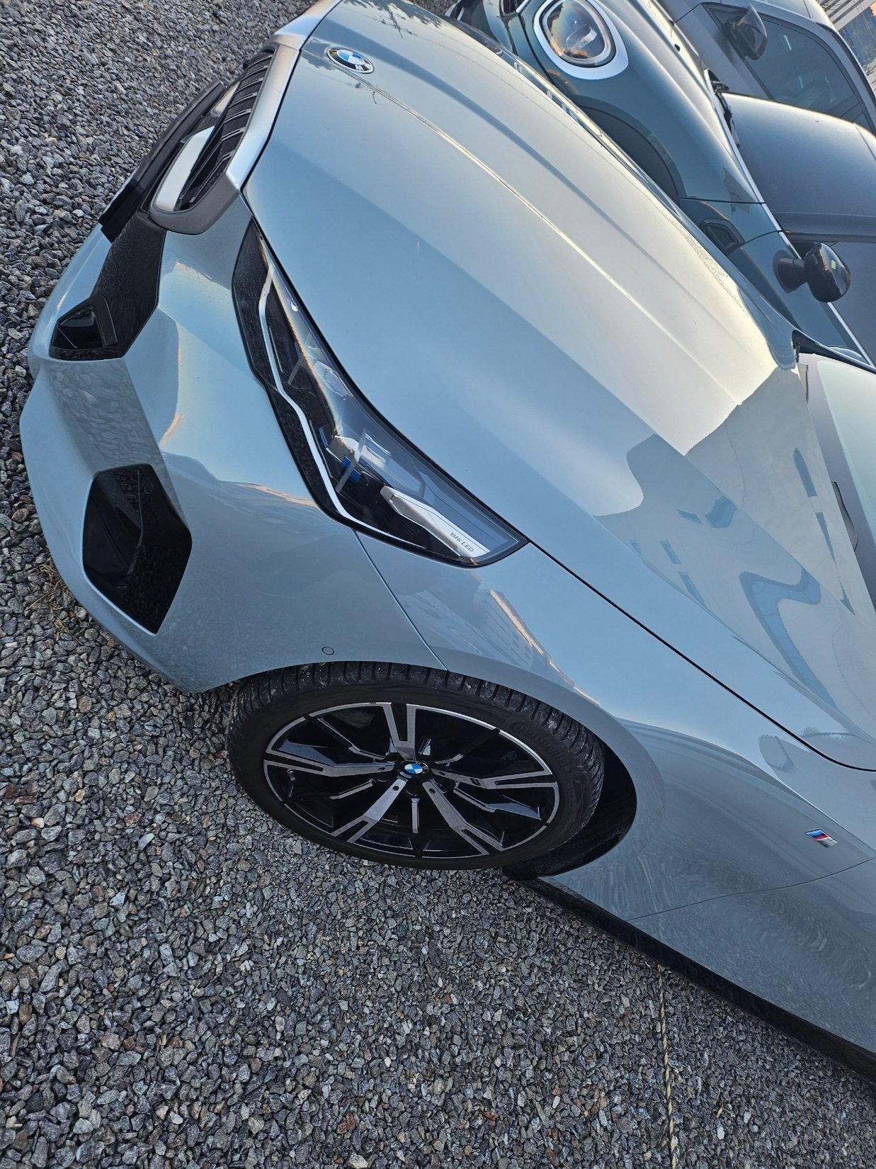 BMW 5 SERIES - View 1