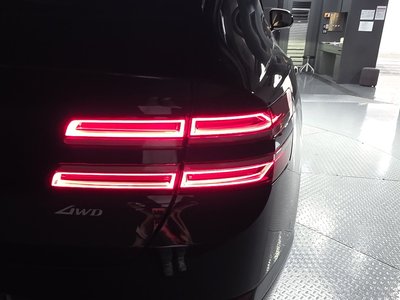 GENESIS GV80 - 10