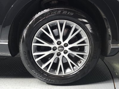 GENESIS GV80 - 8