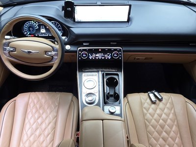 GENESIS GV80 - 5