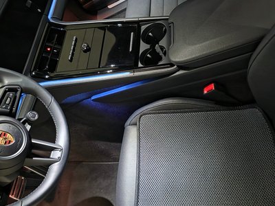 PORSCHE PANAMERA - 9