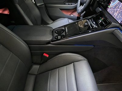 PORSCHE PANAMERA - 10