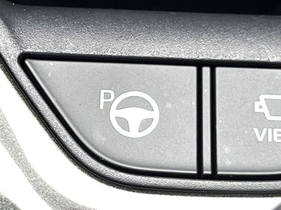 صورة 10 لـ 2025 Toyota CROWN SPORT